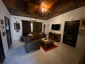 Stunning 2-Bed House in Madina Place to call home
